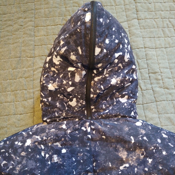 Armani Exchange Down Puffer Jacket - Picture 3 of 12